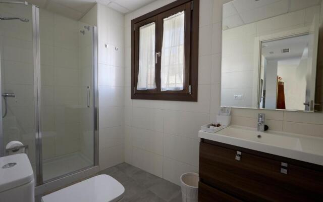 Apartamentos El Marques