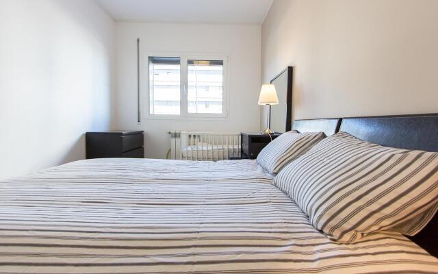Expo River Side by Homing