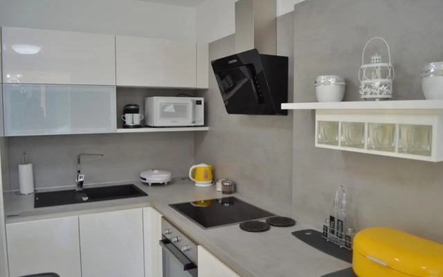 Apartment More 13