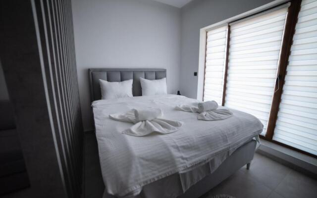NLux 11 Apartment