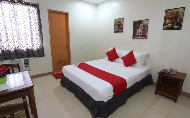 Oyo 130 Jy Crown Palace