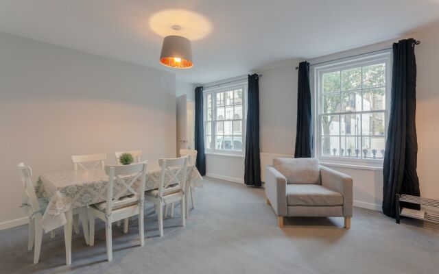 Gorgeous 3 Bedroom Apartment in Paddington