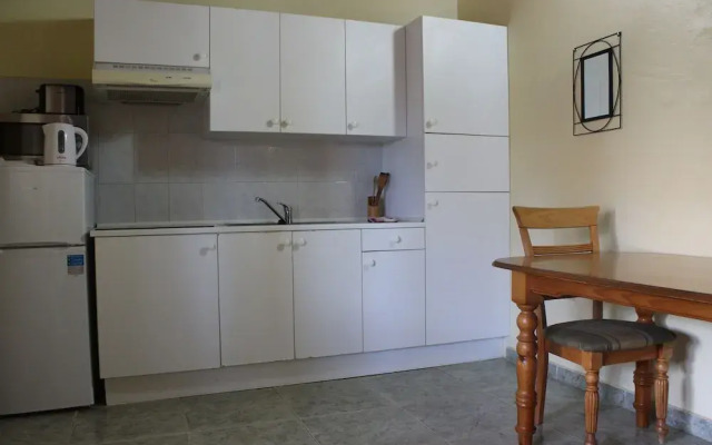 Comfortable 1-bed Bungalow in Parque Holandés