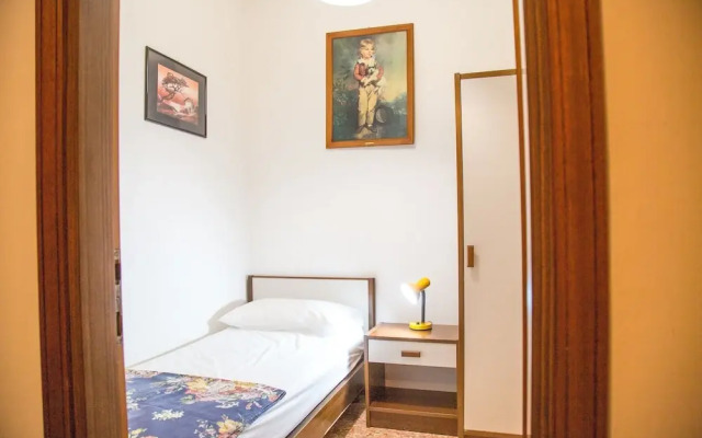 Downtown Flat 250mt From the Beach