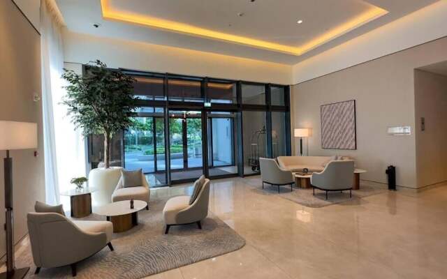 Mh - Stylish 2-bedroom Residence Ref 4100