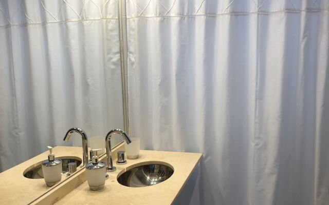 Calido y Luminoso Studio en Salta