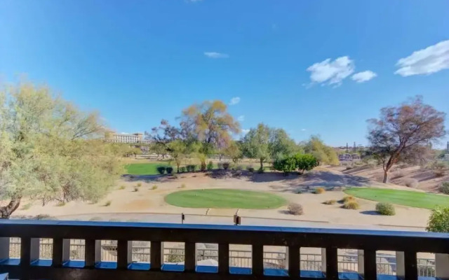 Scottsdale Condo Overlooking Golf Course