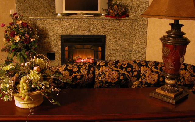 Rushmore Express Keystone