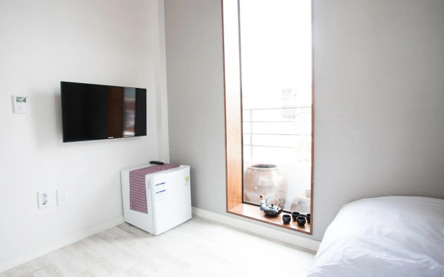 Daemyung Guesthouse