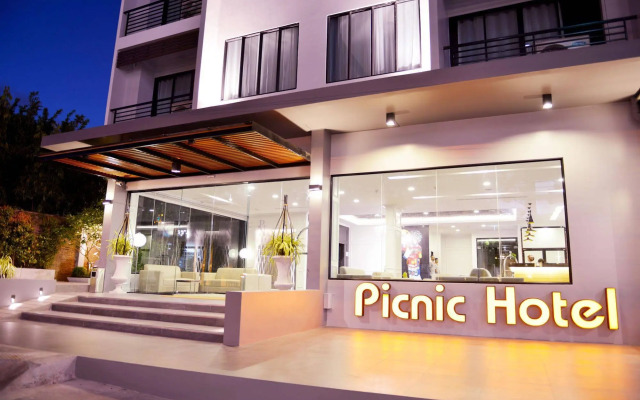 Picnic Hotel Bangkok