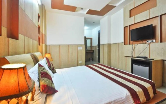 Fabhotel Spb 87 – Guest Rooms – Delhi