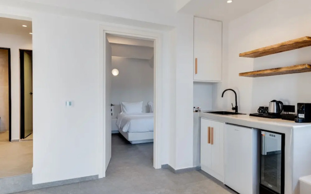 Elements Cozy Suites