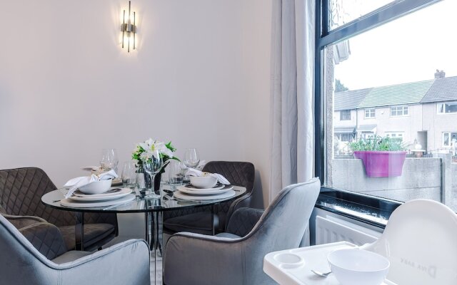 New 2 Bed House Merseyside Sleeps 5