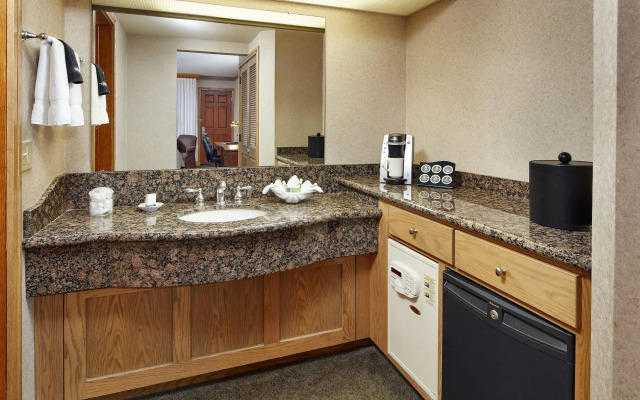 Cavalier Oceanfront Resort
