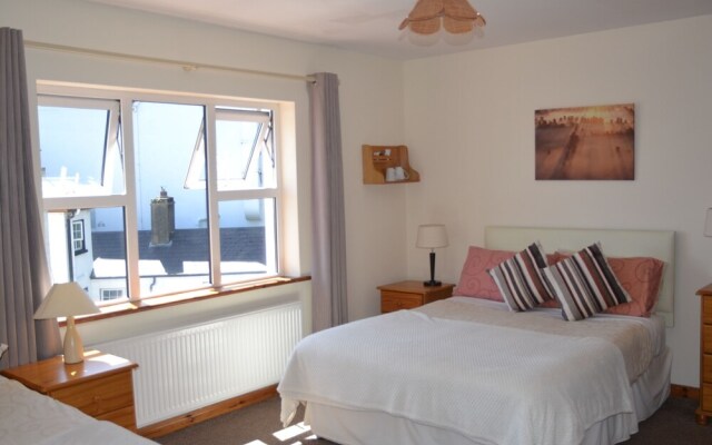 Seawinds Bed & Breakfast