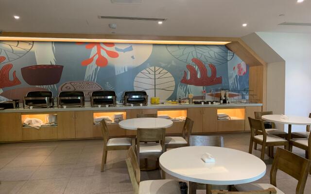 Hanting Hotel Tongxiang Zhenxing Road