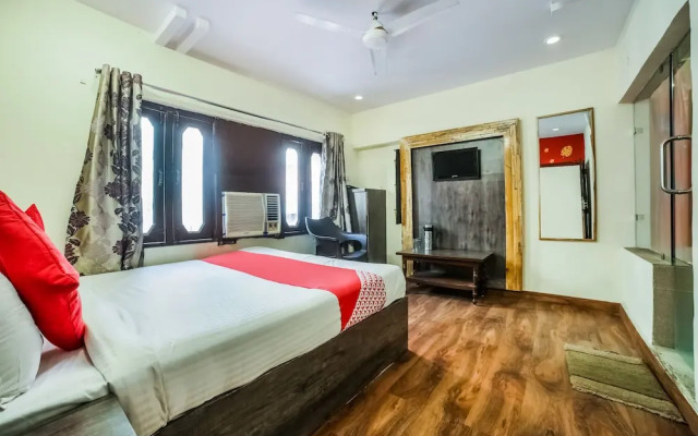 OYO 28783 Hotel Vaishali