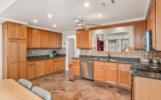 Spacious 4 Bed, 3 Bath Home in Prime Location w/ Breathtaking Marsh Views