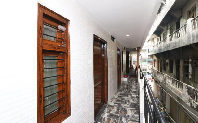 OYO 16919 Hotel Prerna