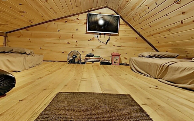 Hidden Forest Retreat