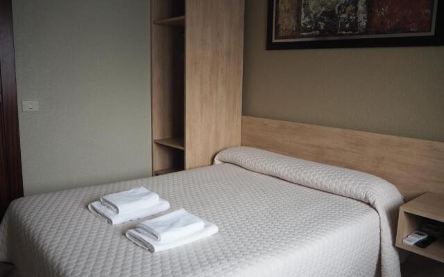 Hostal Acella