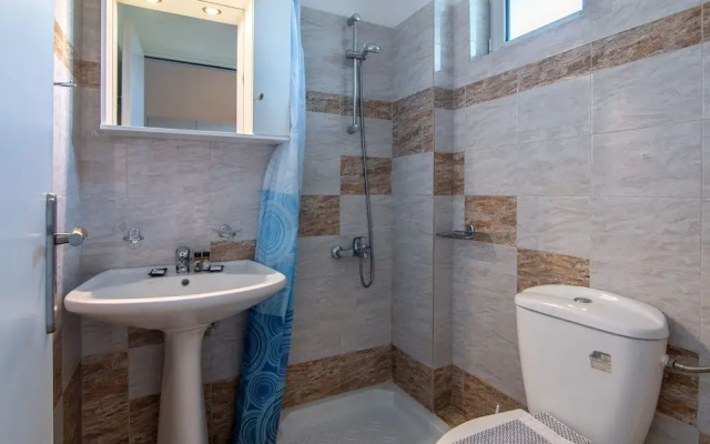 Mythos apartments