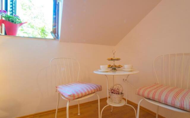 Apartments & Rooms Tomasovic