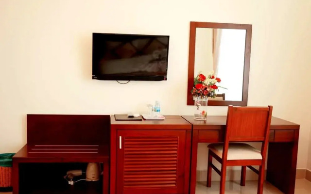 Platinum Beach Hotel & Apartment