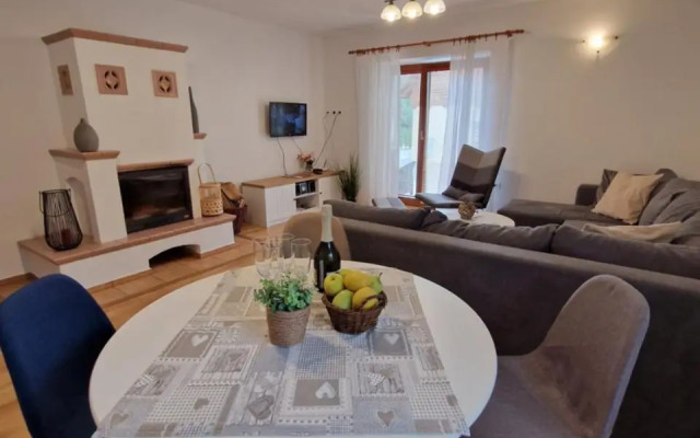 Pension/Apartments Kúria na Táloch