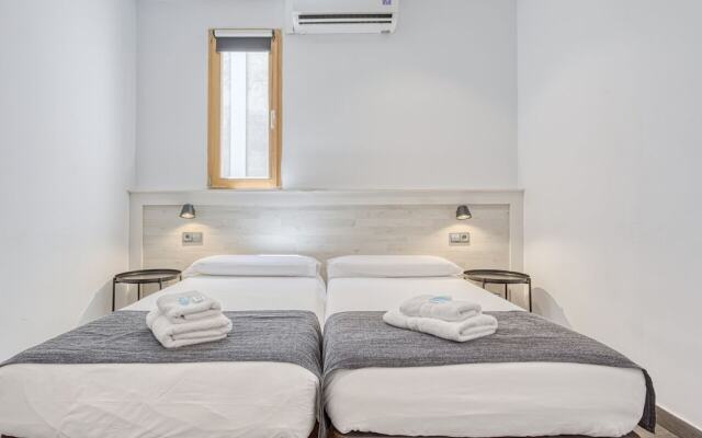 Hostal Bedmates