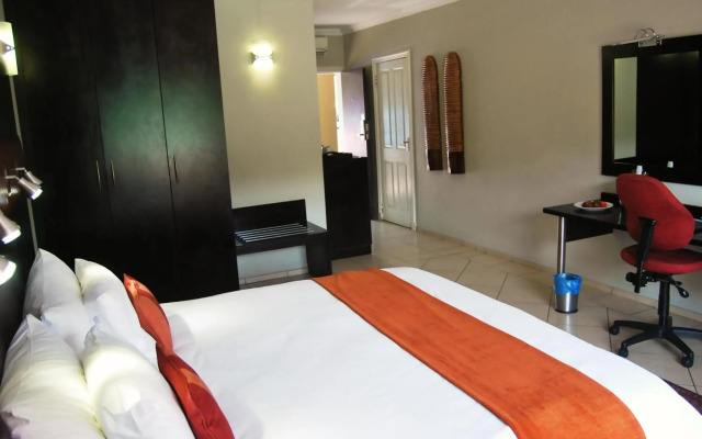 Safari Hotel & Convention Centre