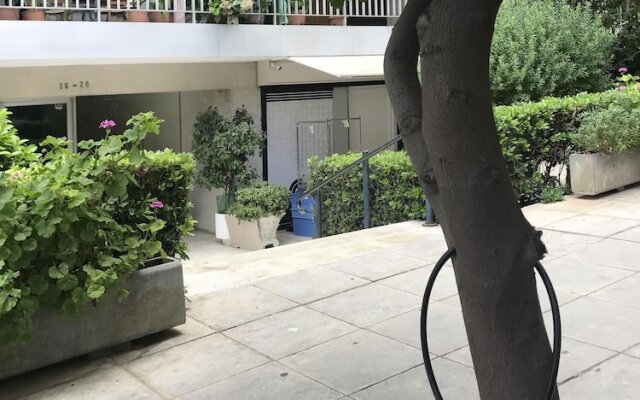 Hippocrates - Faliro Deluxe Apartment