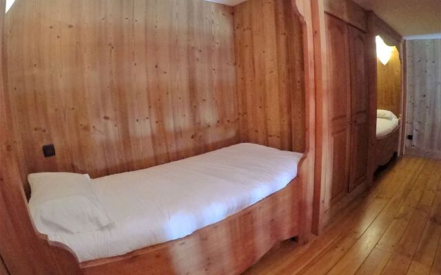 LIsatis Chalet Hotel