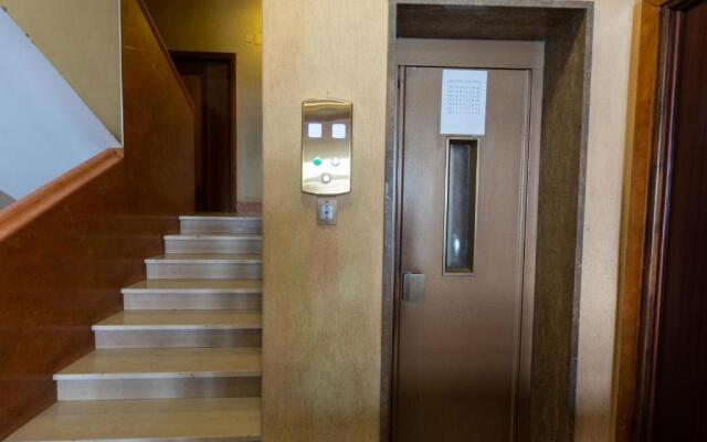 Rizzo St. Peter Apartment