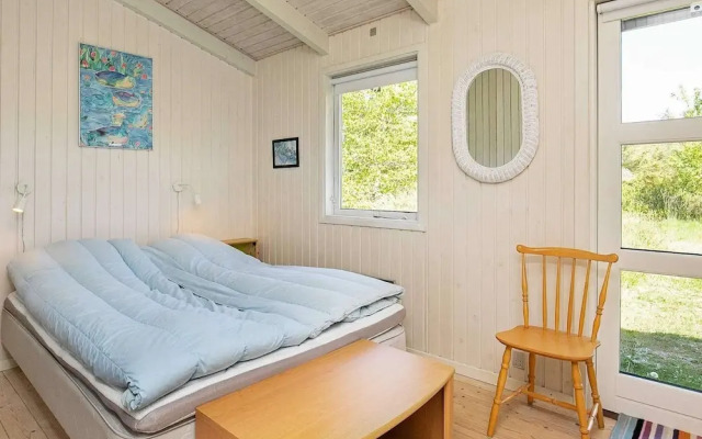 Pretty Holiday Home in Ålbæk near Sea