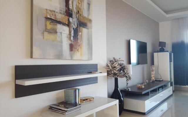 Horizon Beach Apartment