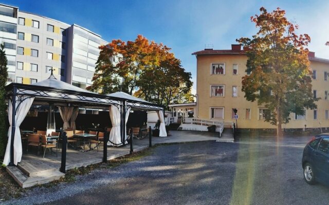 Hotel Homeland
