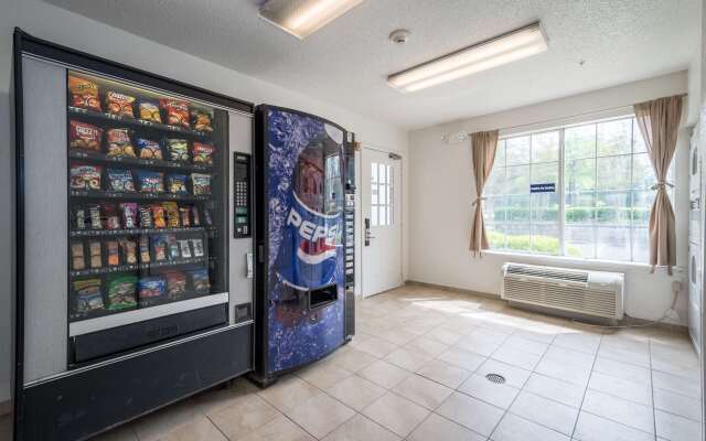 Studio 6 Roswell, GA - Atlanta