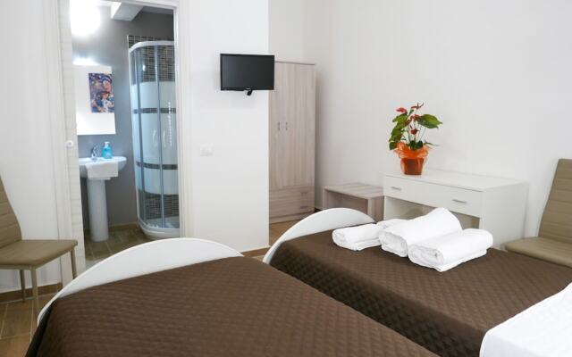 Opera Boutique Rooms