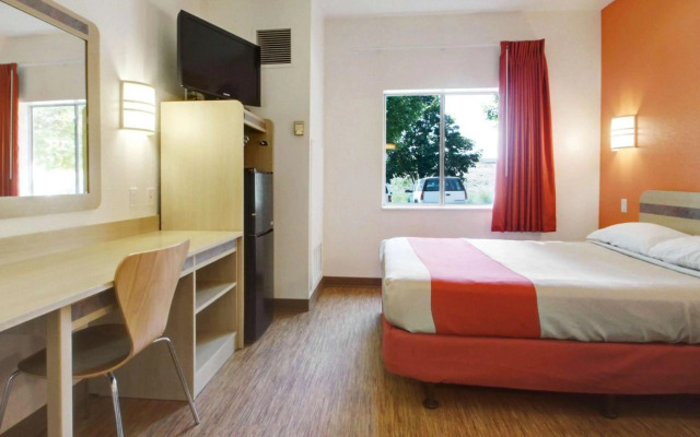 Motel 6 Lehi, UT – Thanksgiving Point