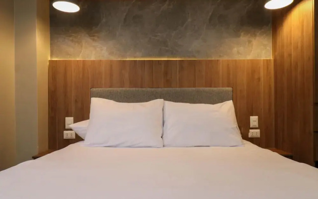 w Classic 1BR w AC in San Isidro