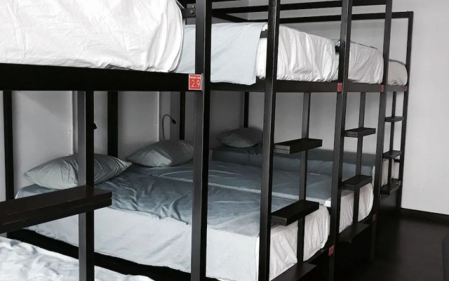 Penthouse Hostel & Spa