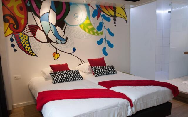 Urban Lodge