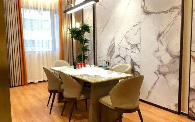 Chaozhou Hotel