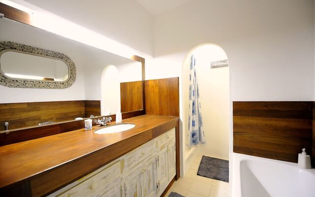Villa with a Magic View of Saint Tropez