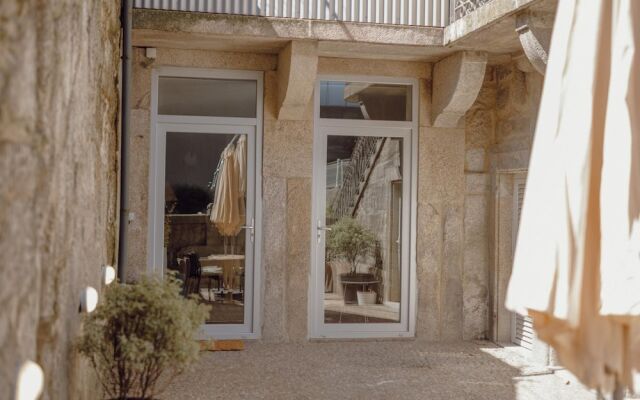 Porto Modern Downtown Apartment A With Terrace