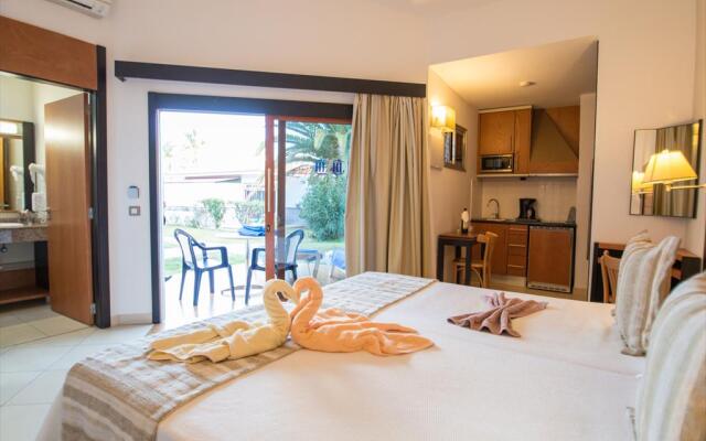 HL Miraflor Suites