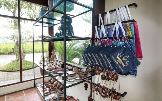 Villa Sawah Gondang Legi