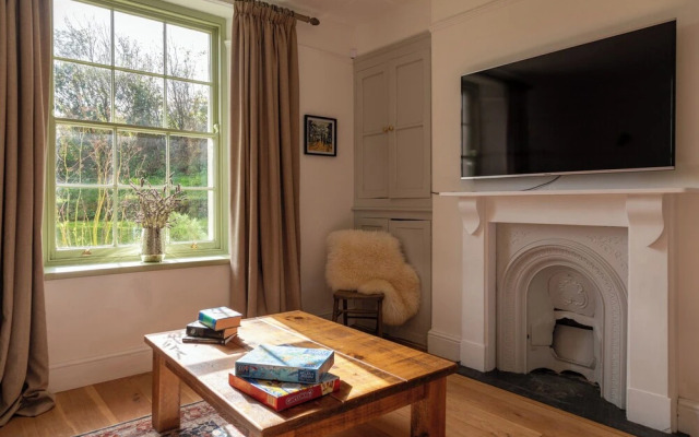 The Farmhouse at Broad Downs