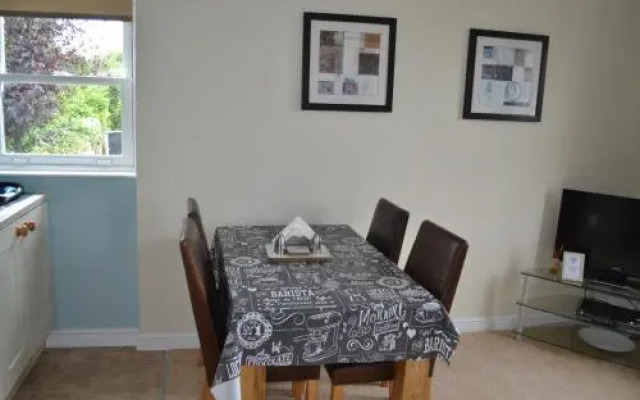 Dartmoor Apartments